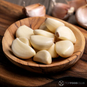 почистить чеснок