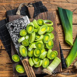 нарезанный лук-порей