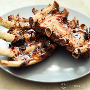 обжаренные ребрышки