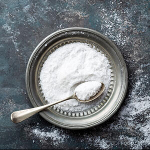 добавить соль