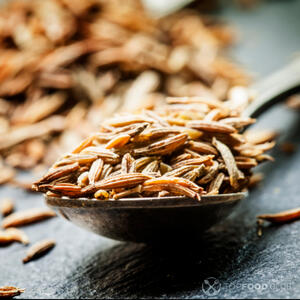 добавить зиру