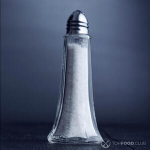 добавить соль