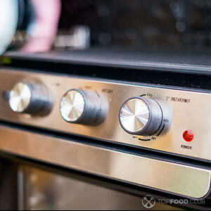 включить духовой шкаф