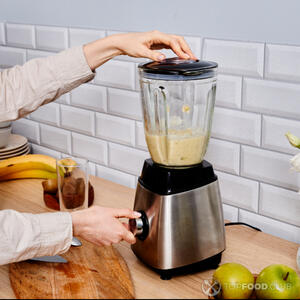 взбить в блендере