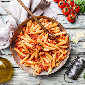 пенне в соусе