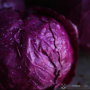 Моем красную капусту