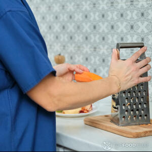 Трем морковь