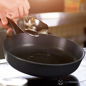 Добавляем масло