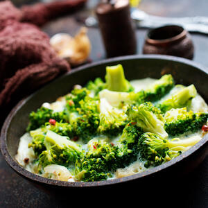 Обжариваем капусту