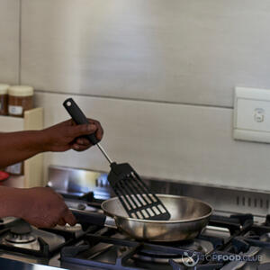 Помешиваем блюдо