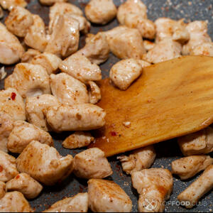 жарить куриное филе