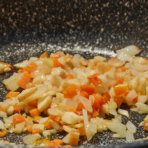 Добавляем морковь