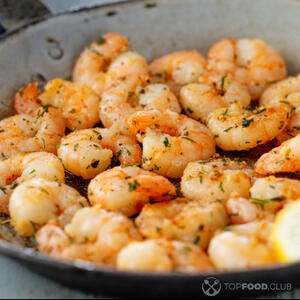 жарить креветки