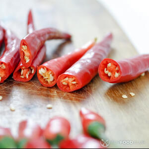 почистить перец чили