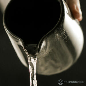 Заливаем водой