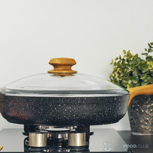 сковорода на плите