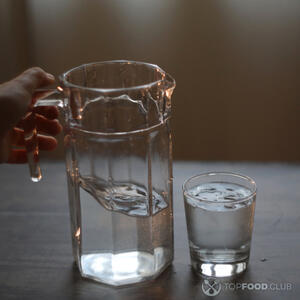 Заливаем водой