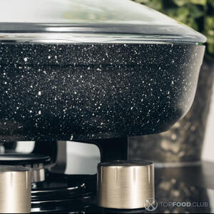 кускус под крышкой