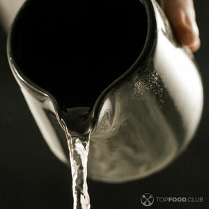 Добавляем воду