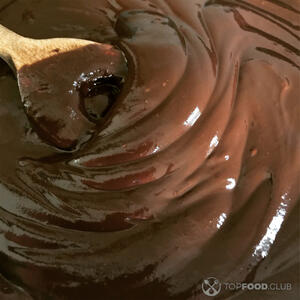 растопленный шоколад