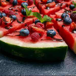 готовая сладка пицца