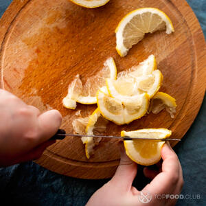 Режем лимон