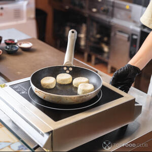 жарить сырники