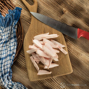 Нарезанный шпик