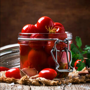 Засоленные помидоры