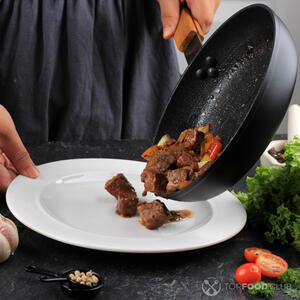 Выкладываем мясо