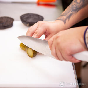 Начинаем резать