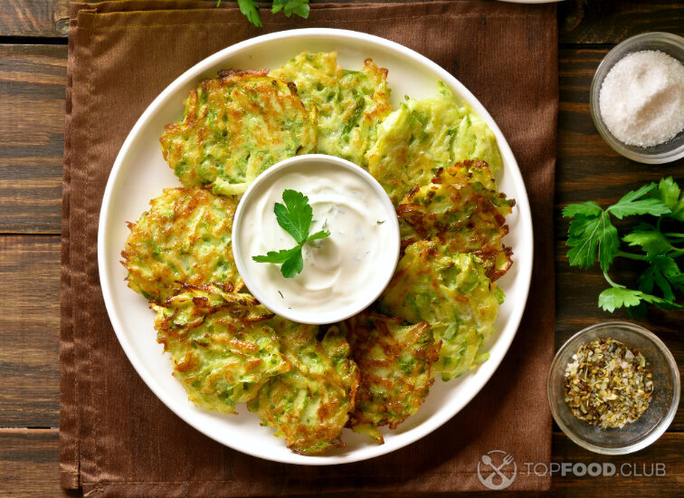 2023-08-28-fyqpit-zucchini-fritters-2021-08-26-16-53-09-utc