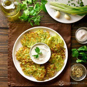 Готовые котлеты из кабачков