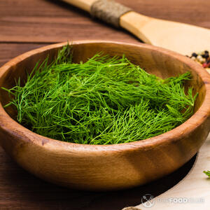 Нарезанный укроп