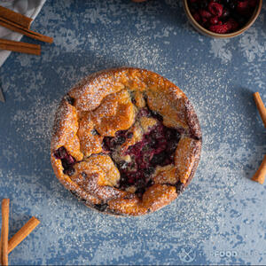 Брусничный пирог