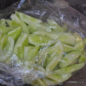 Кладем в пакет