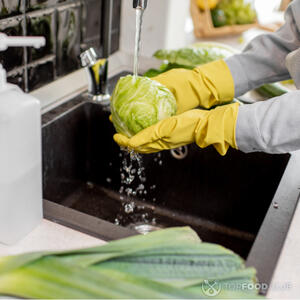 Мыть капусту