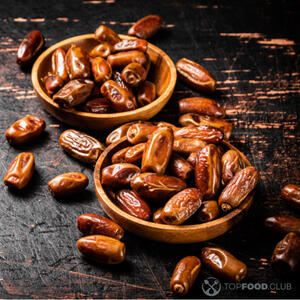 Замочить финики