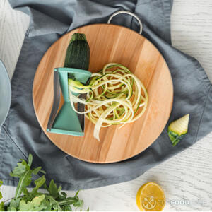 Измельчить кабачки