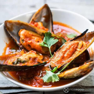 Мидии в соусе