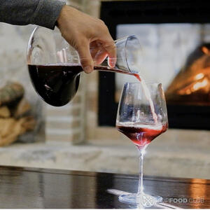 Налить вино