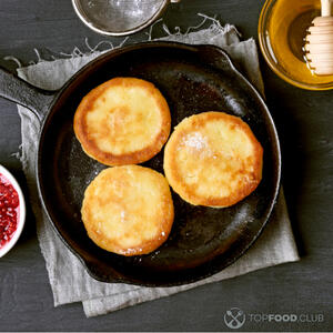 Готовые оладьи