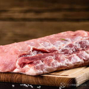 Резать свинину