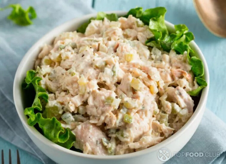 2023-11-30-7w1u9q-2022-03-21-3zvjrc-homemade-healthy-chicken-salad-2021-08-26-16-20-50-utc-2-756x0-9bd