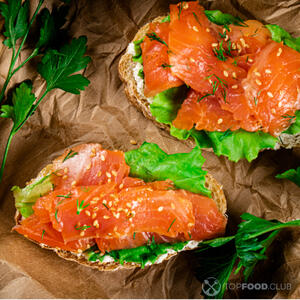 брускетта с семгой