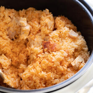 Всыпать рис