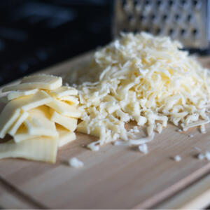 Сыр натереть
