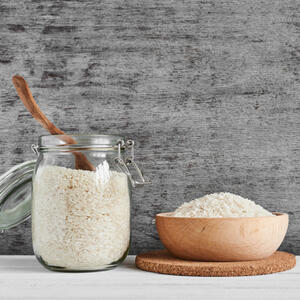 Промыть рис