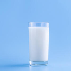 Замочить мякоть хлеба