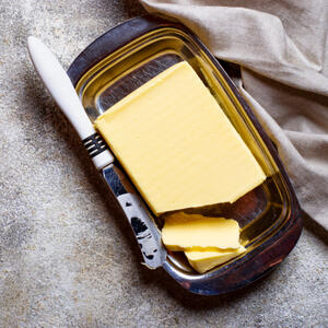 Добавить масло